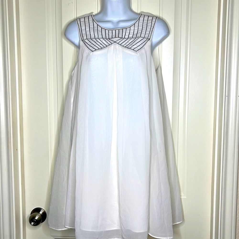 Sale!! ☄️NWT! BCBGeneration Dress Size Small